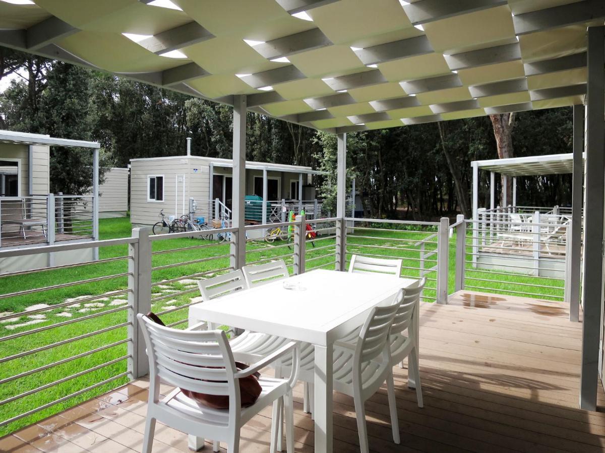 Holiday Home Maxi Caravan Capri By Interhome Baia Domizia Exterior foto