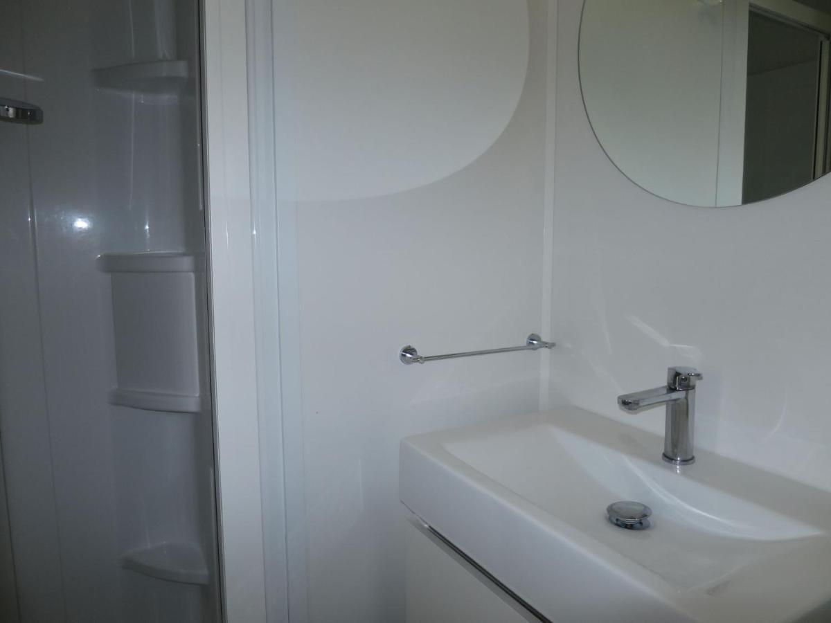 Holiday Home Maxi Caravan Capri By Interhome Baia Domizia Exterior foto
